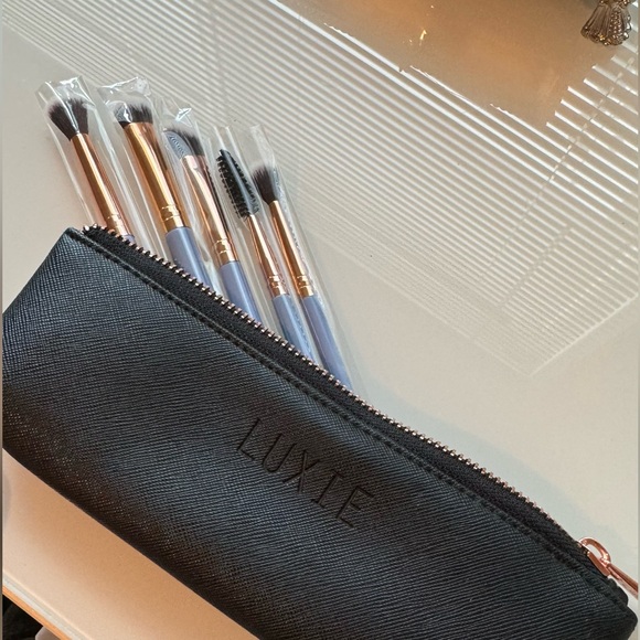 Makeup Brush Set - Picture 1 of 1